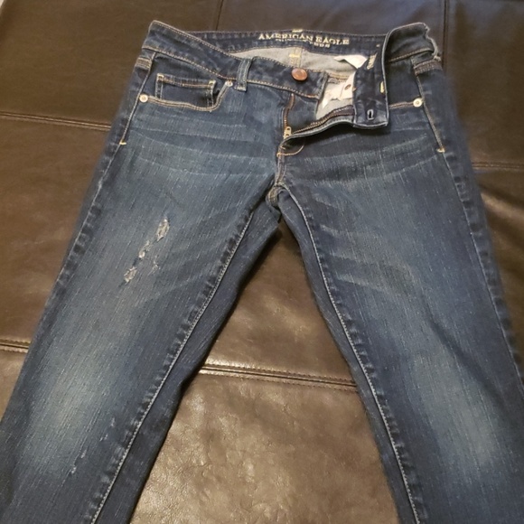 2 Pair AE Jean's bundle!! $22 - Picture 6 of 7